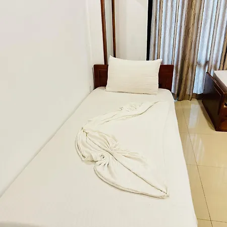Gamodh Citadel Resort Anuradhapura Exterior photo